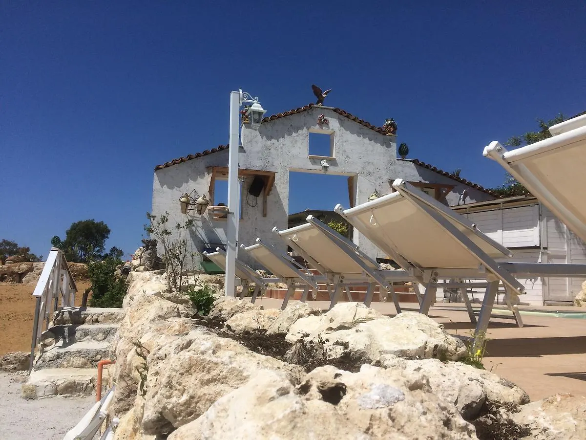 B&B Magna Grecia Agrigento Oda ve Kahvaltı